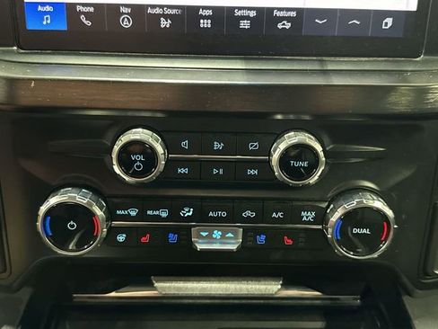 Used 2024 Ford F350 Lariat w/ Chrome Package AWD/4WD image 20