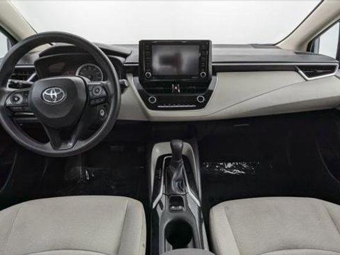 Used 2022 Toyota Corolla LE image 24