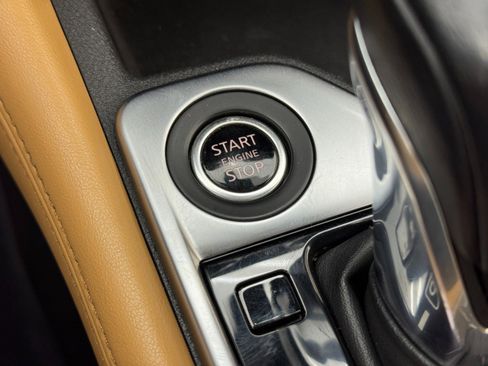 Used 2022 Nissan Sentra SV w/ SV Premium Package image 27