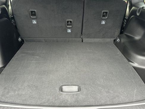 New 2025 Jeep Grand Cherokee Altitude image 15