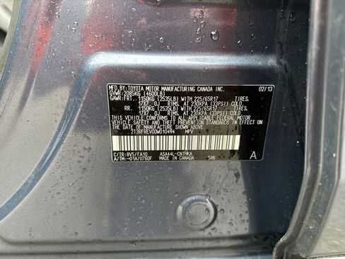 Used 2013 Toyota RAV4 XLE image 21