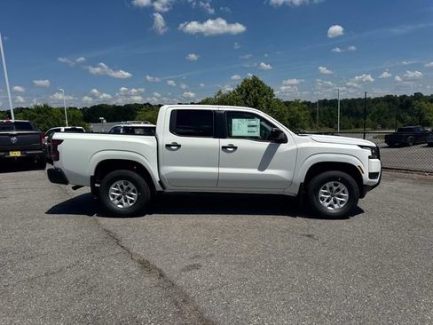 New 2026 Nissan Frontier S AWD/4WD image 3