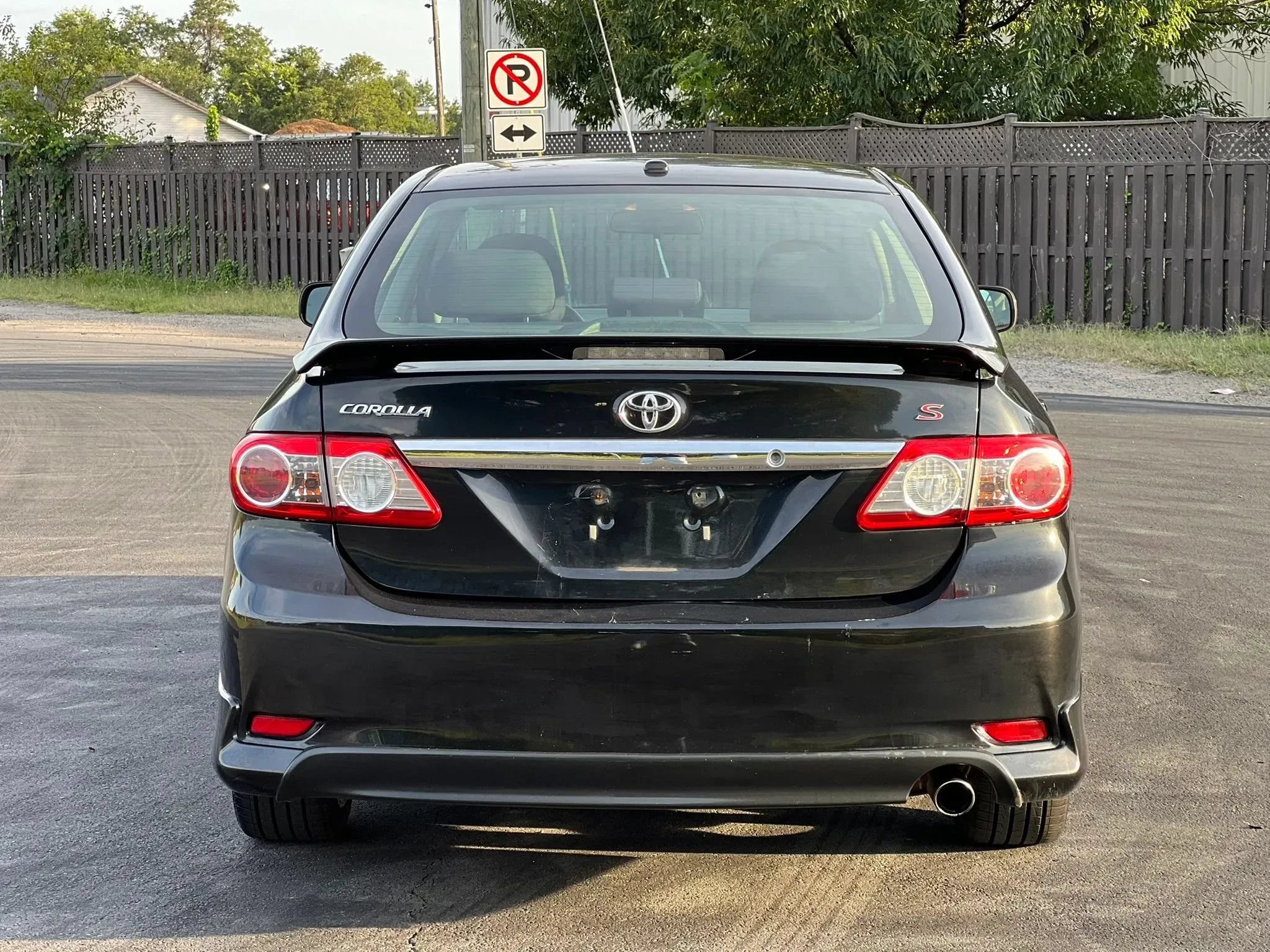 Used 2013 Toyota Corolla S w/ Premium Complete Pkg FWD image 4