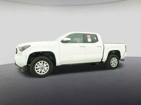 New 2025 Toyota Tacoma SR5 AWD/4WD image 18