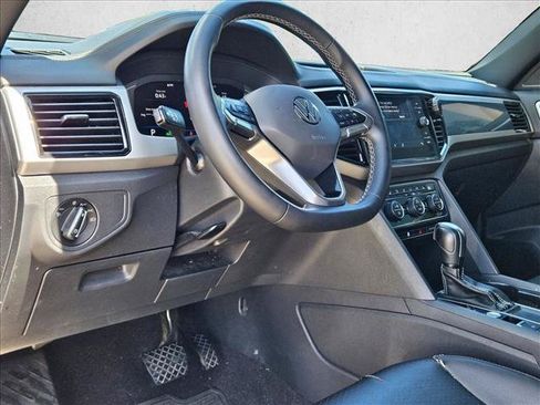 Used 2021 Volkswagen Atlas Cross Sport SEL FWD image 10