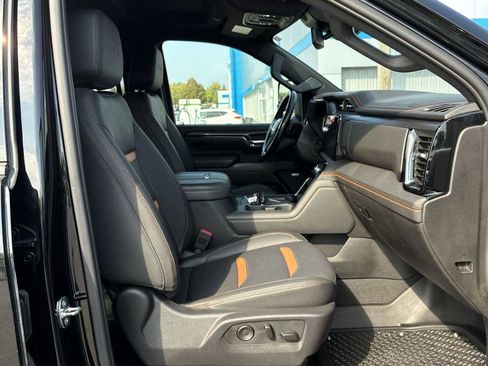 Certified 2024 GMC Sierra 2500 AT4 w/ AT4 Preferred Package image 27