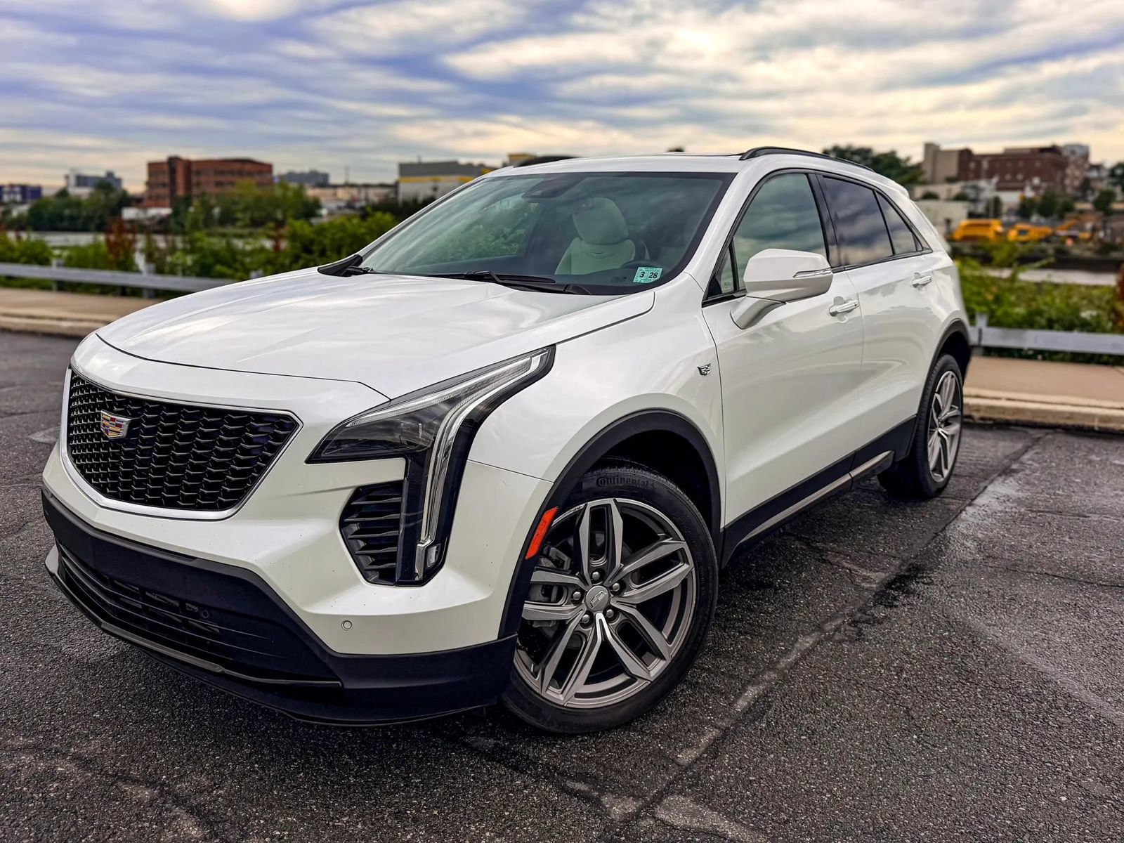 Used 2023 Cadillac XT4 Sport AWD/4WD image 2