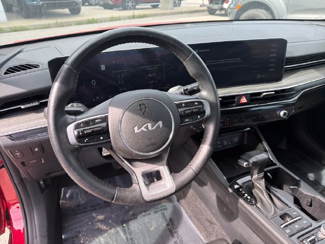 Used 2025 Kia K5 EX FWD image 25