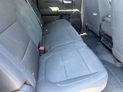 Used 2020 Chevrolet Silverado 1500 Custom w/ Custom Value Package RWD image 12