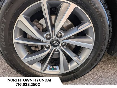 Used 2020 Hyundai Santa Fe SEL w/ Convenience + Premium Package AWD/4WD image 44