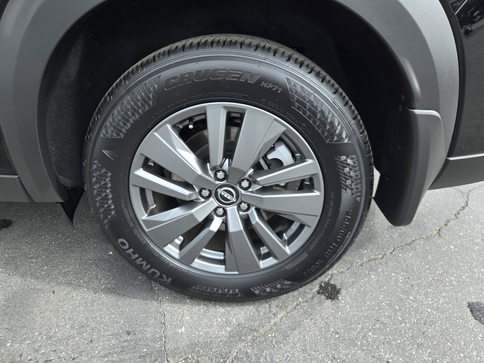 Used 2026 Nissan Pathfinder SV FWD image 35