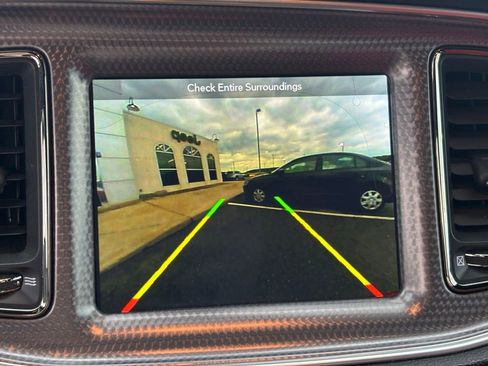 Used 2017 Dodge Challenger SRT Hellcat RWD image 23