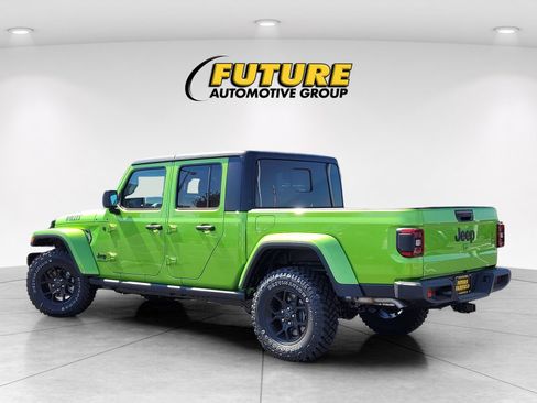 New 2025 Jeep Gladiator Willys image 6