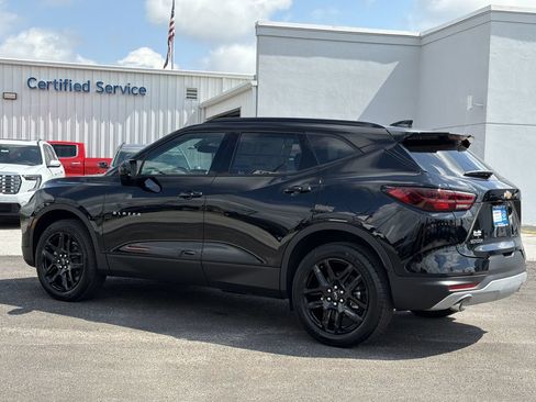 New 2026 Chevrolet Blazer LT w/ Convenience Package FWD image 20