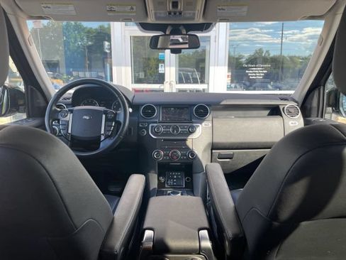 Used 2015 Land Rover LR4 HSE AWD/4WD image 42
