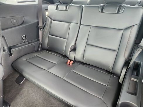 New 2026 Ford Explorer ST-Line w/ ST-Line Street Pack image 31