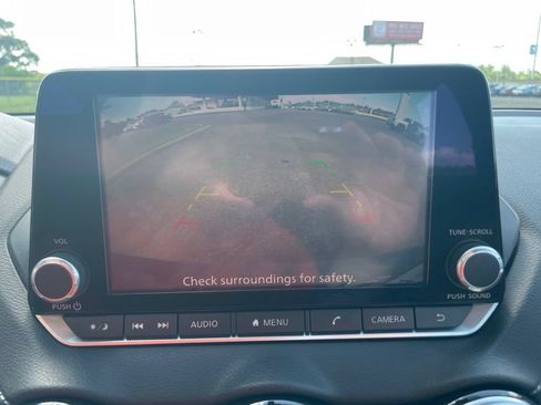 Used 2021 Nissan Sentra SV FWD image 20
