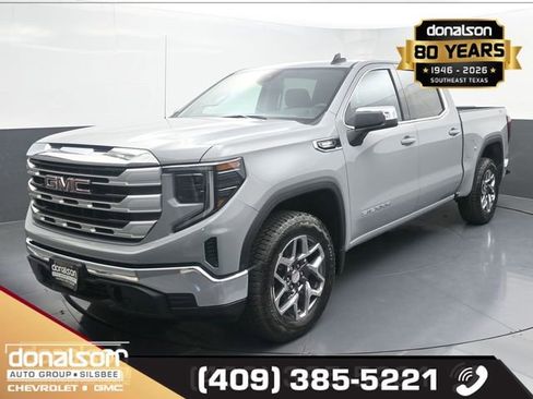Used 2025 GMC Sierra 1500 SLE w/ X31 Off-Road Package AWD/4WD image 5