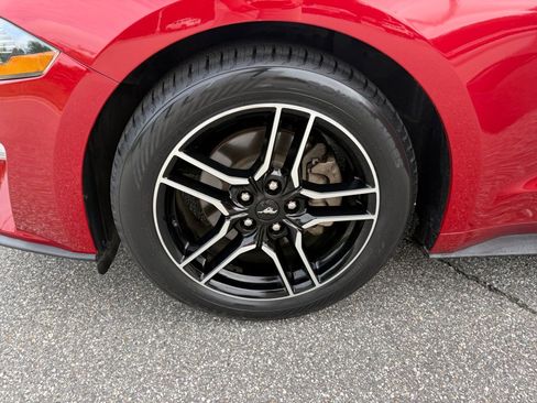 Used 2020 Ford Mustang Coupe w/ Equipment Group 101A RWD image 31