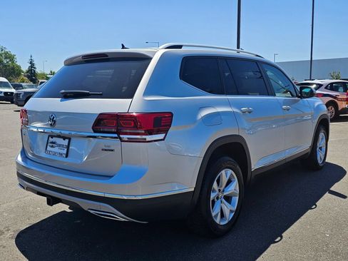 Used 2018 Volkswagen Atlas SEL AWD/4WD image 6