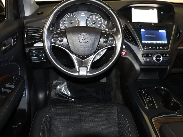 Certified 2020 Acura MDX w/ Technology Package AWD/4WD image 3