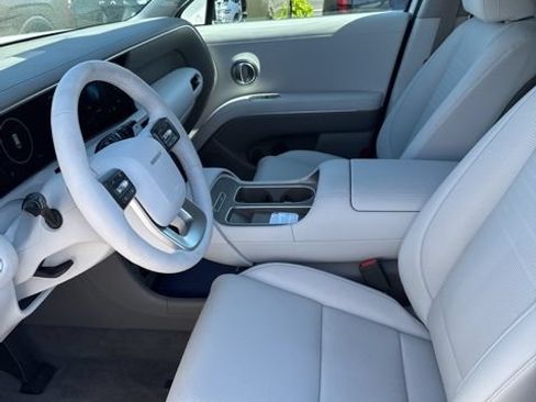 Used 2026 Hyundai Palisade Limited AWD/4WD image 10