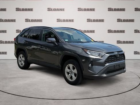 Used 2020 Toyota RAV4 XLE w/ Convenience Package AWD/4WD image 7
