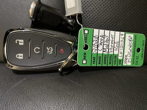 Used 2020 Chevrolet Malibu Premier FWD image 28