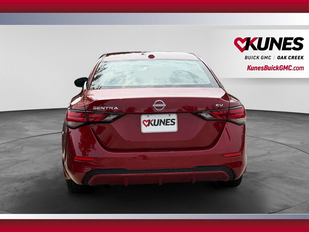 Used 2024 Nissan Sentra SV FWD image 9