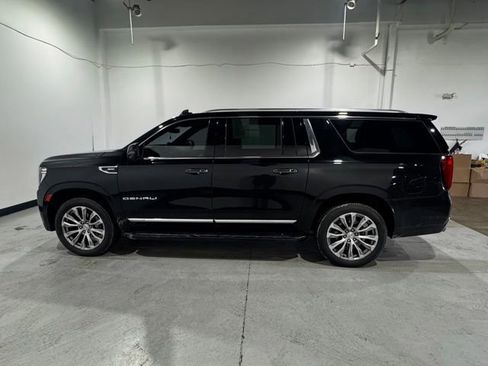 Used 2023 GMC Yukon XL Denali w/ Max Trailering Package AWD/4WD image 11