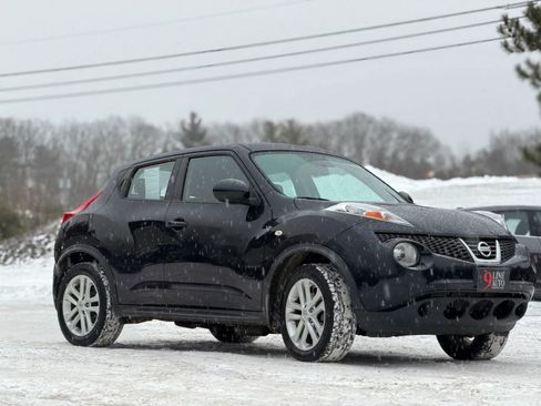 Used 2013 Nissan Juke S image 2