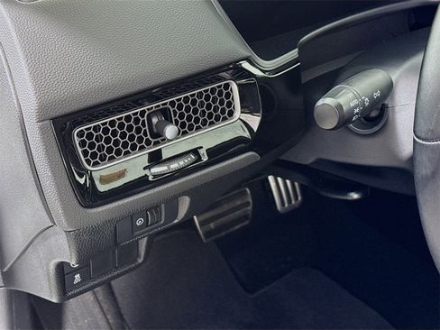 Used 2024 Honda Civic Sport image 8