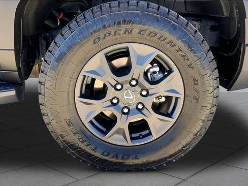 Certified 2024 Lexus GX 550 AWD/4WD image 18