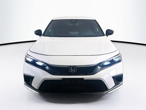 Used 2022 Honda Civic Sport image 2