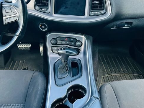 Used 2019 Dodge Challenger R/T RWD image 15