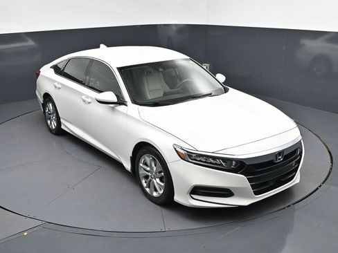 Used 2019 Honda Accord LX image 1