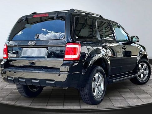Used 2010 Ford Escape Limited AWD/4WD image 6