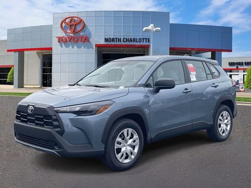 New 2026 Toyota Corolla Cross L image 4