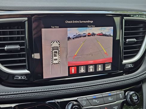 New 2026 Chrysler Pacifica Select image 19