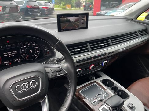 Used 2019 Audi Q7 2.0T Premium Plus w/ Premium Plus Package AWD/4WD image 21