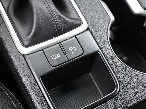 Used 2022 Kia Sportage LX image 24