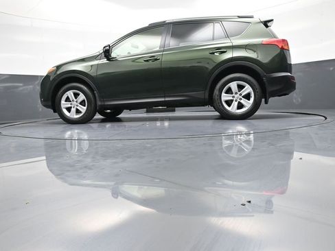 Used 2013 Toyota RAV4 XLE AWD/4WD image 32