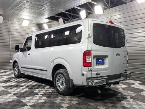 Used 2019 Nissan NV 3500 SL RWD image 6