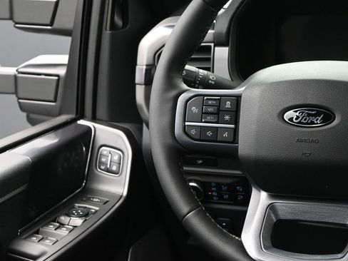 New 2026 Ford F150 Lariat w/ Equipment Group 502A High image 30