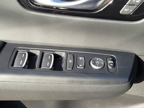 Used 2024 Honda CR-V Sport Touring image 16