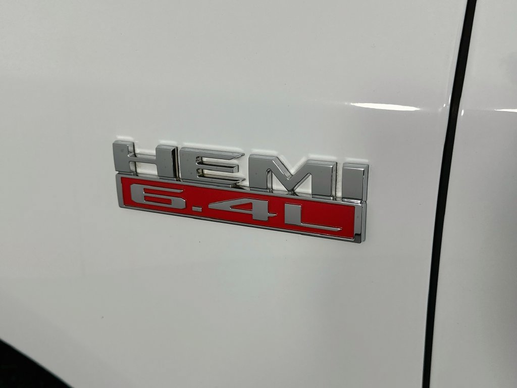 Used 2021 RAM 3500 Tradesman w/ Chrome Appearance Group AWD/4WD image 34