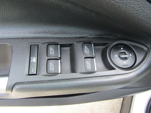 Used 2013 Ford Escape SEL FWD image 22