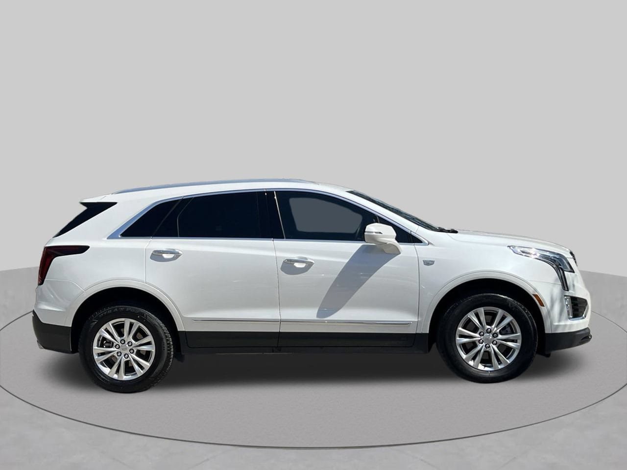 Used 2024 Cadillac XT5 Luxury FWD image 7