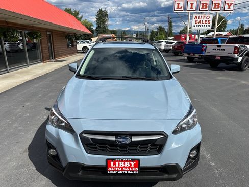 Used 2020 Subaru Crosstrek 2.0i Premium w/ Moonroof Package 1 AWD/4WD image 2