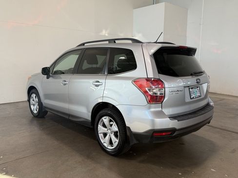 Used 2014 Subaru Forester 2.5i Touring image 8